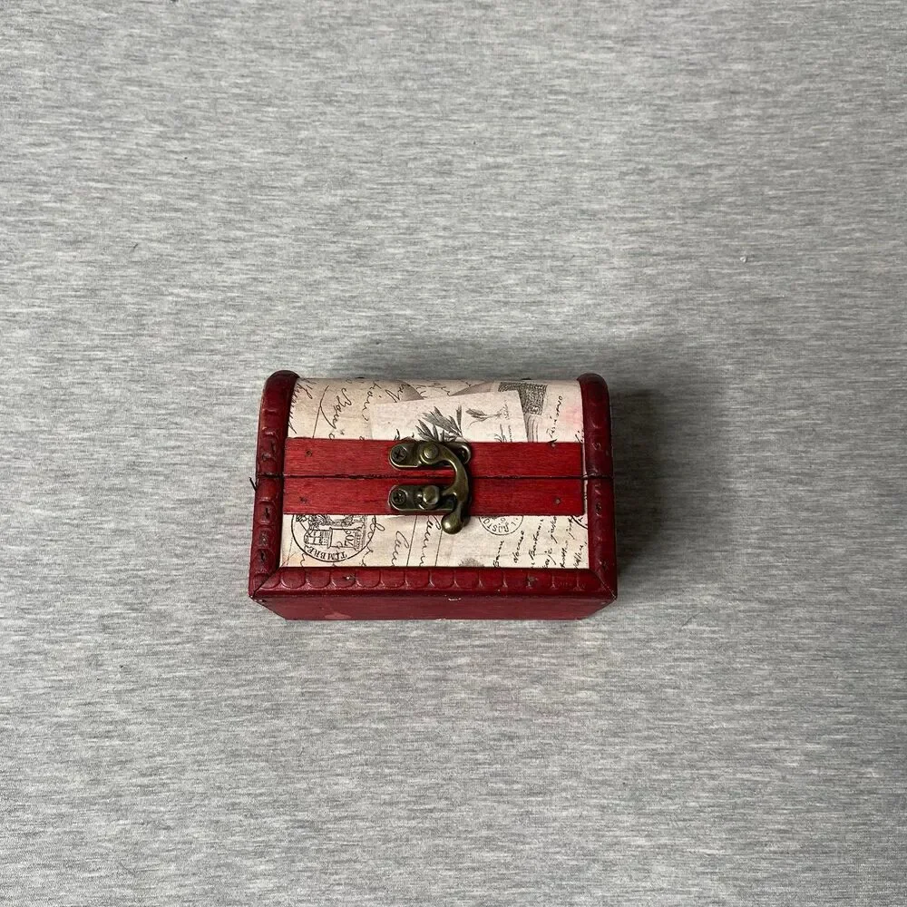 Handmade Retro European Vintage Wooden Decorative Trinket Jewelry Treasure Box